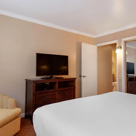 Best Western Plus Santa Barbara Exterior photo