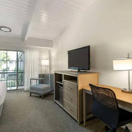 Best Western Plus Santa Barbara Exterior photo